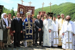 IPS-Irenaeus-ASCOR-Priests-Lainici-Spring-Remedy-2013-Copy